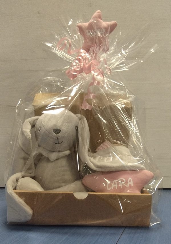 Canastilla para bebé con peluche, varita, sonajero y sonajero mordedor