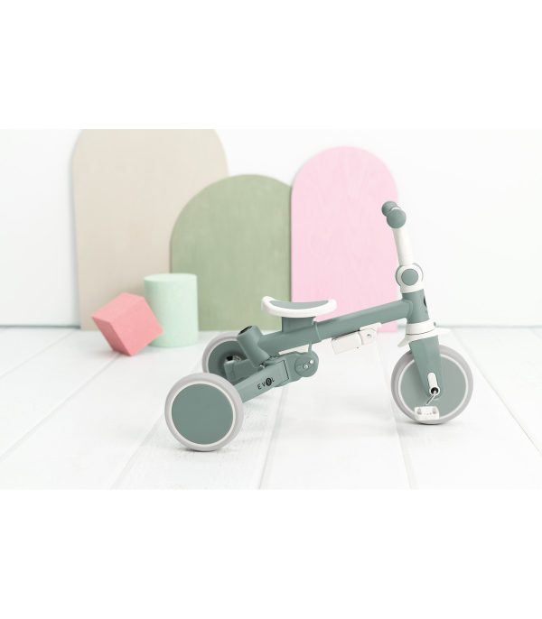 Triciclo evolutivo EVOL Olmitos con asiento reclinable y arnés de seguridad