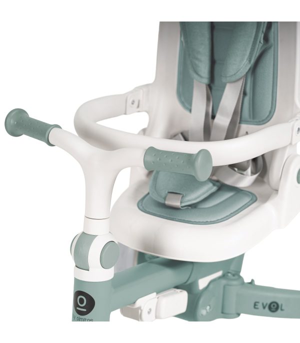 Triciclo evolutivo EVOL Olmitos con asiento reclinable y arnés de seguridad