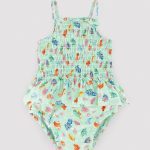 Bañador con volantes para niña cómodo y elegante ideal para playa y piscina