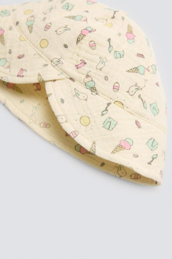 Conjunto de pelele y gorro para bebé niña de Ysabel Mora en algodón suave, ideal para recién nacida y primera puesta