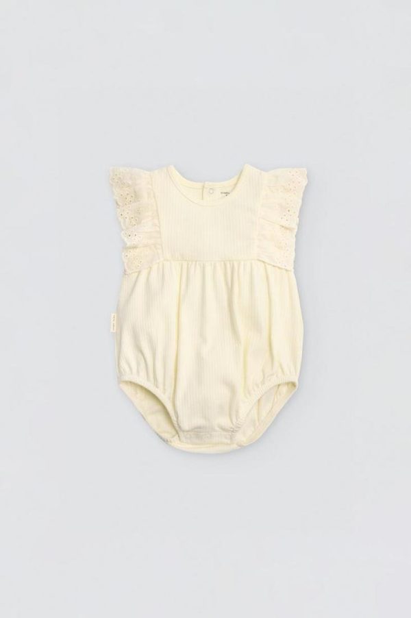 Ranita amarilla para bebé niña de Ysabel Mora confeccionada en algodón suave, prenda fresca y cómoda para verano